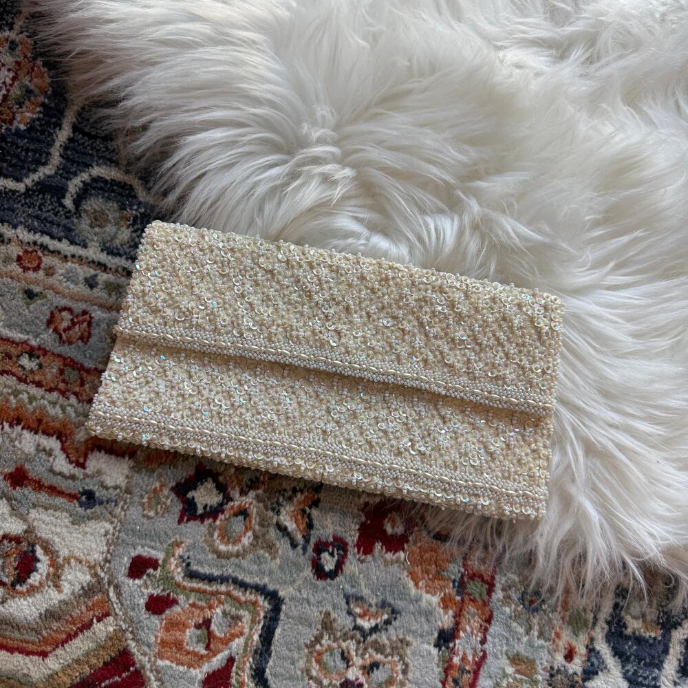 Vintage Walborg Richere White Beaded Evening Bag Clutch